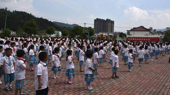 2018071409561043_ESaOWedU.jpg